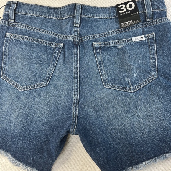 Joes Jeans Flawless Cut Off Shorts Helsinki Blue Denim Raw Hem Size 30 NEW - Picture 3 of 10